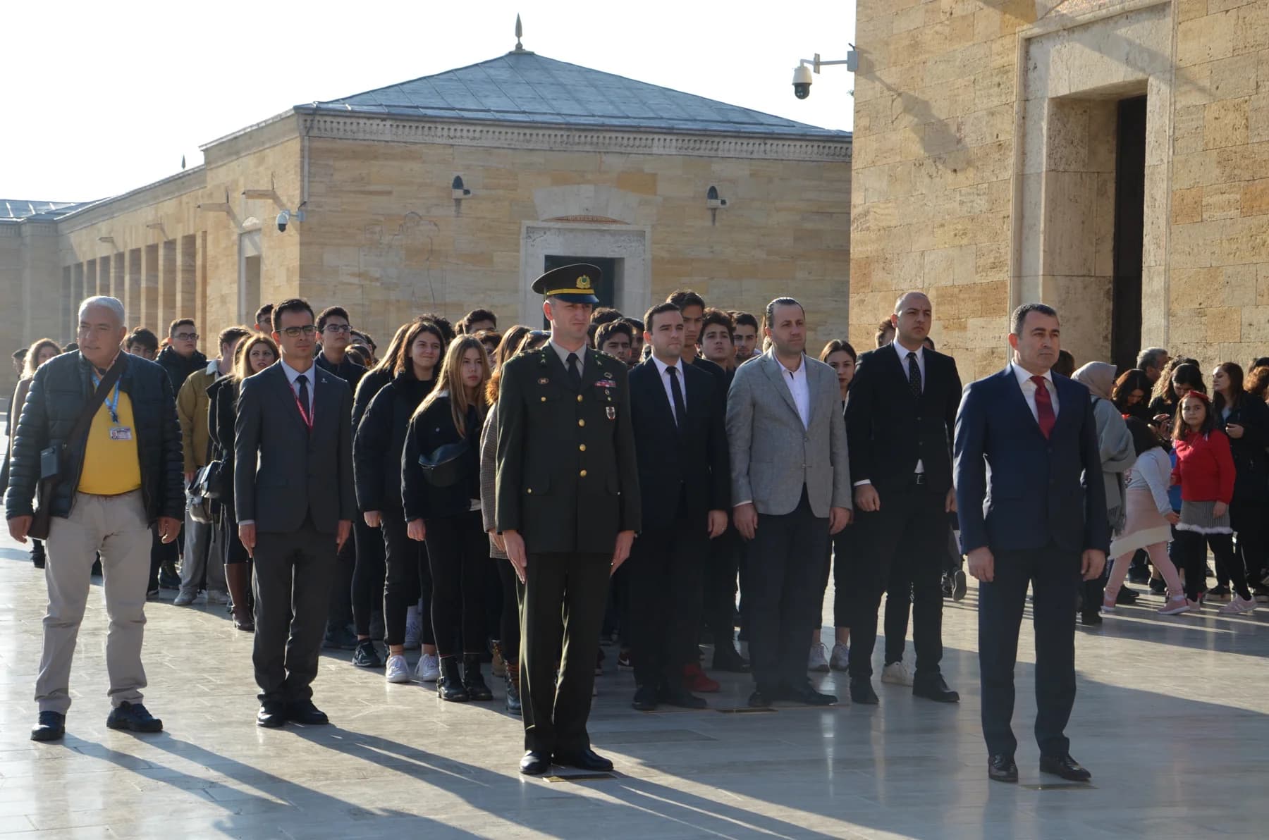 Öncü ailesinin kültür gezisinden toplu fotoğraf